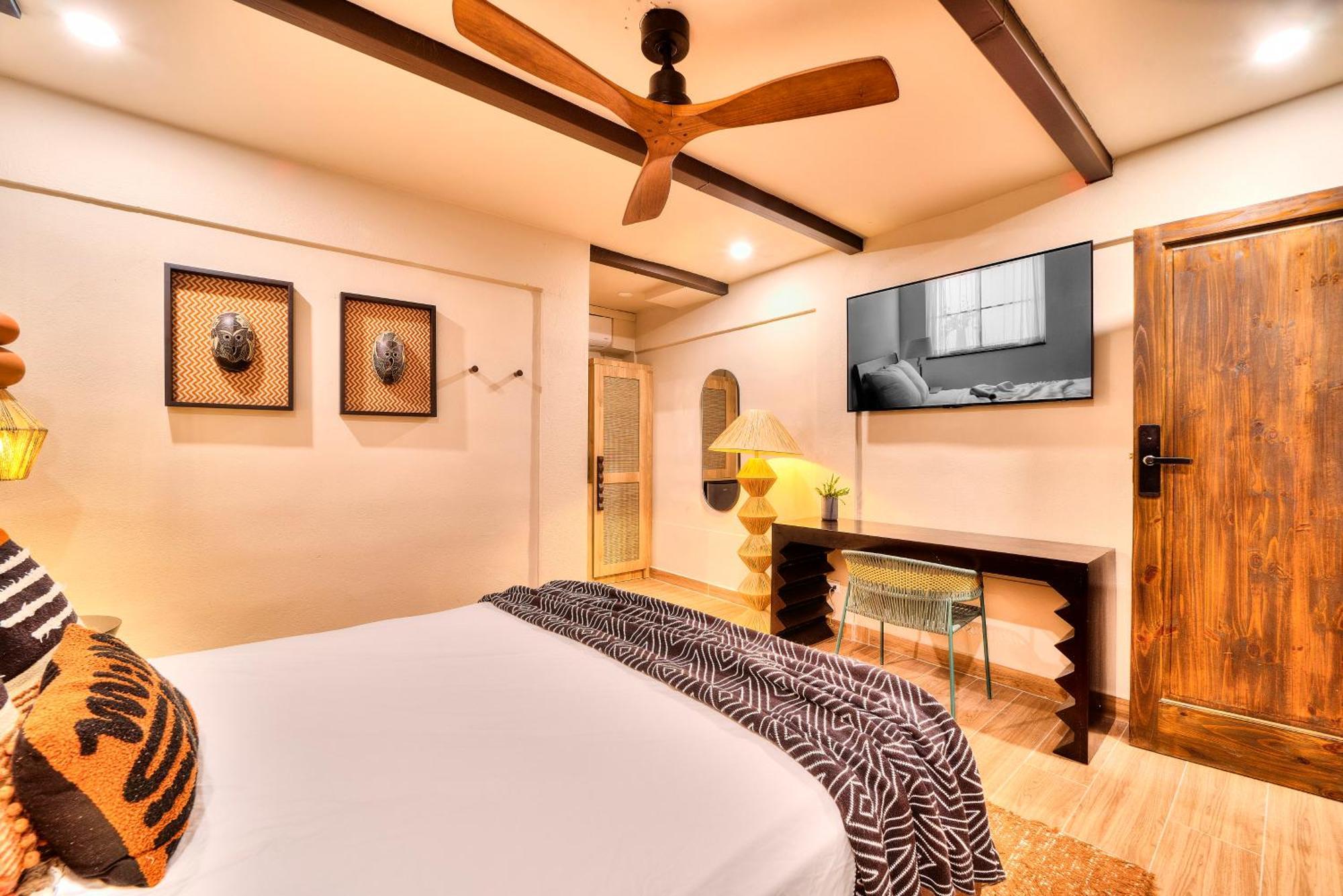Conga Boutique Hotel Puerto Viejo de Talamanca Eksteriør bilde