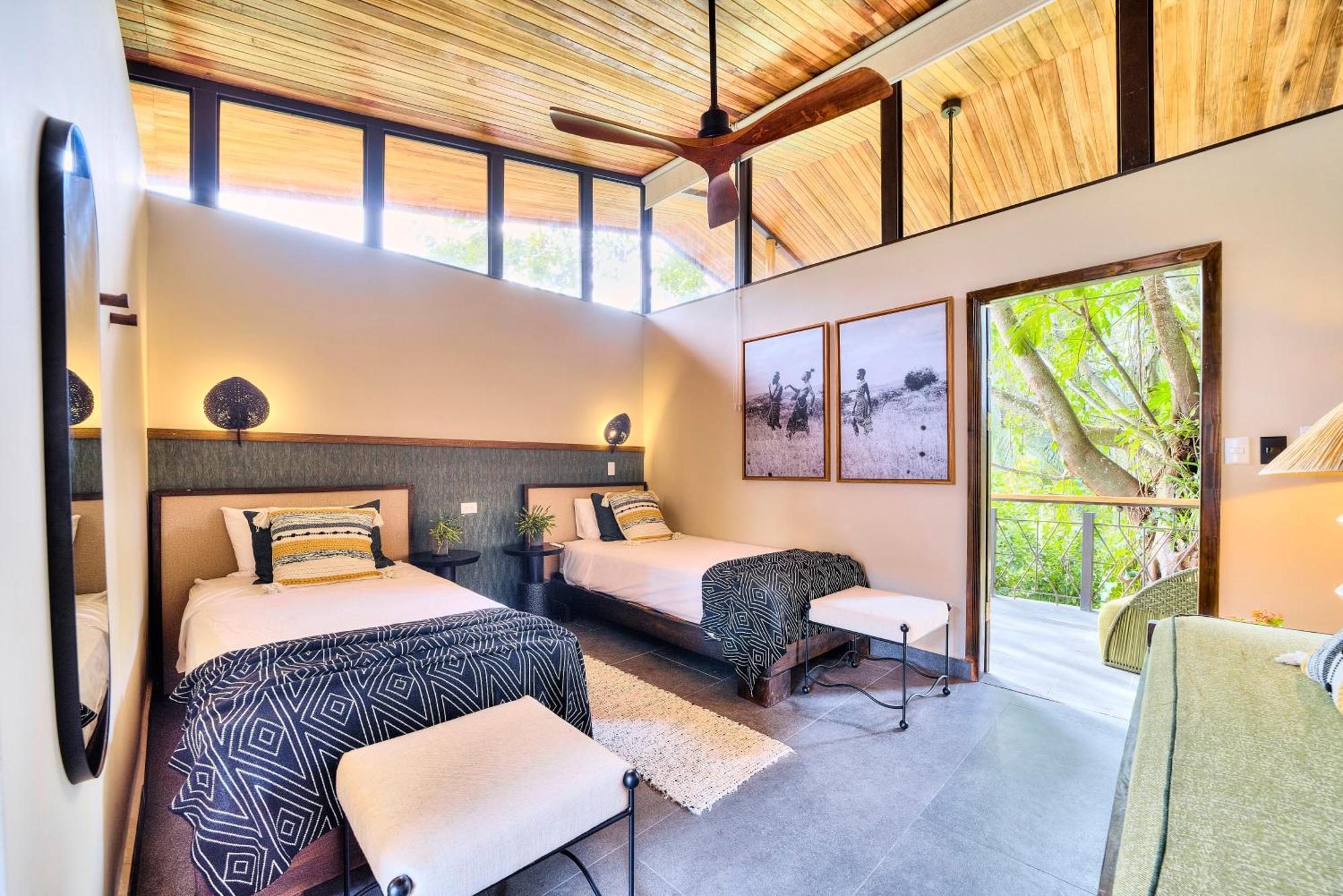 Conga Boutique Hotel Puerto Viejo de Talamanca Eksteriør bilde