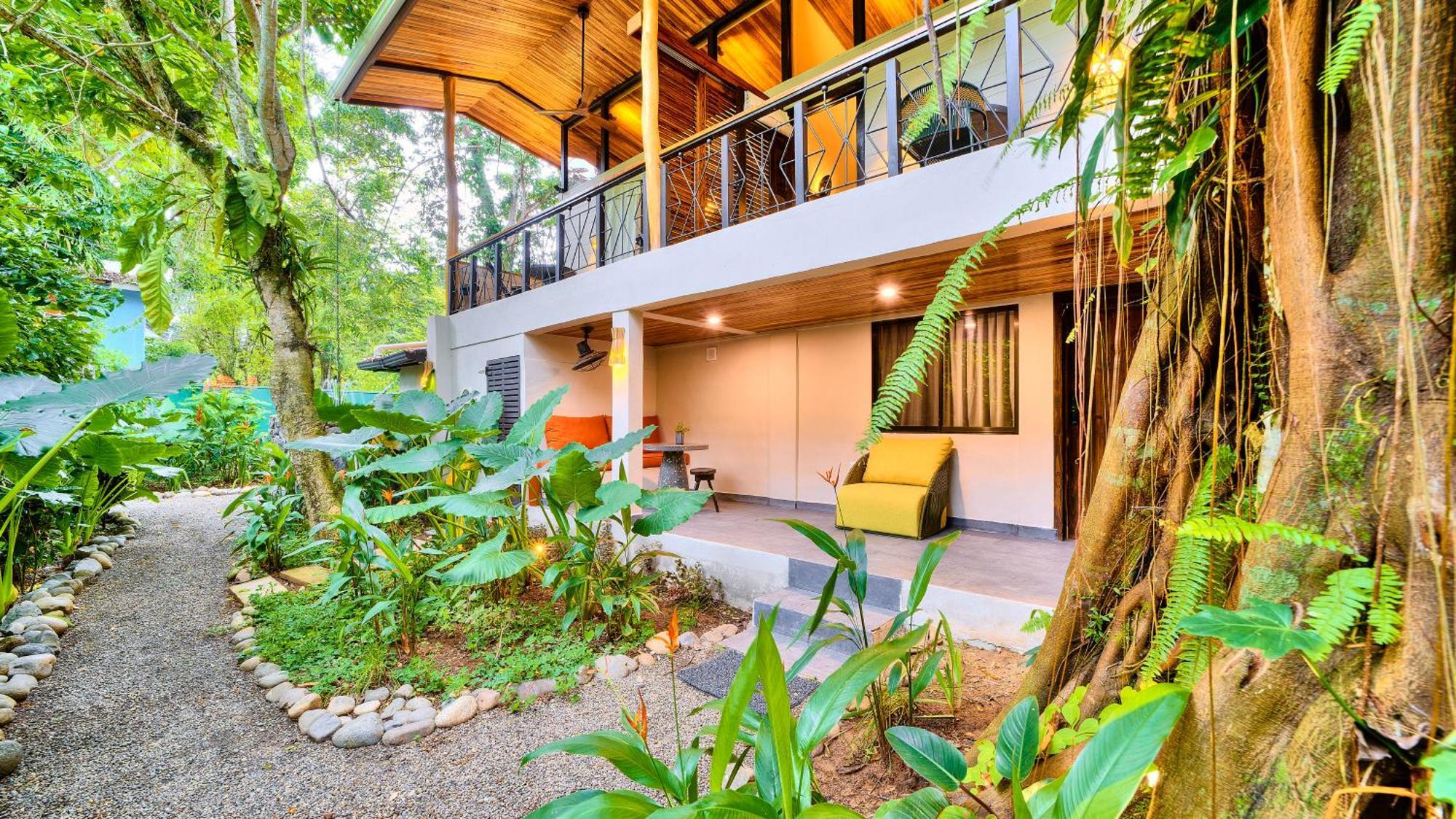 Conga Boutique Hotel Puerto Viejo de Talamanca Eksteriør bilde